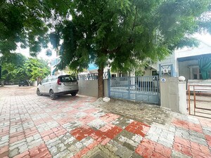 Parking in 4 BHK Independent House at Vavol – for Sale