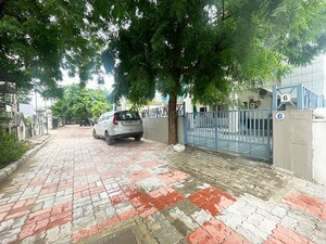 Parking in 4 BHK Independent House at Vavol – for Sale