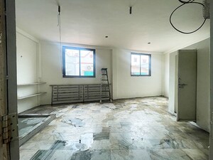 Room in 4 BHK Independent House at Vavol – for Sale