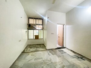 Room in 4 BHK Independent House at Vavol – for Sale