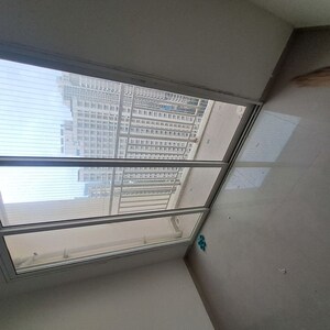 Room in 2 BHK Apartment at Puranik Grand Central, Vartak Nagar – for Rent