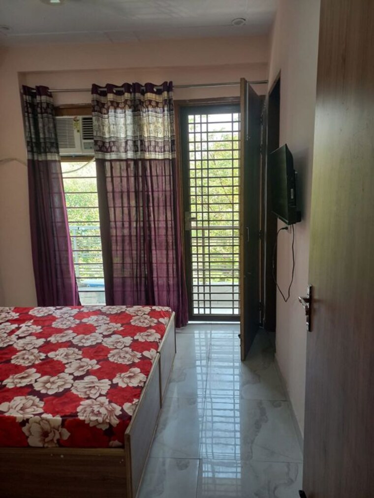 Bedroom, sector 45 2 Bedroom 1200 Sq.Ft. Builder Floor In Sector 45 Gurgaon 10600720