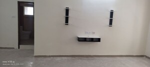 Furnished Amenities in 2 BHK Apartment at Kondapur – for Rent