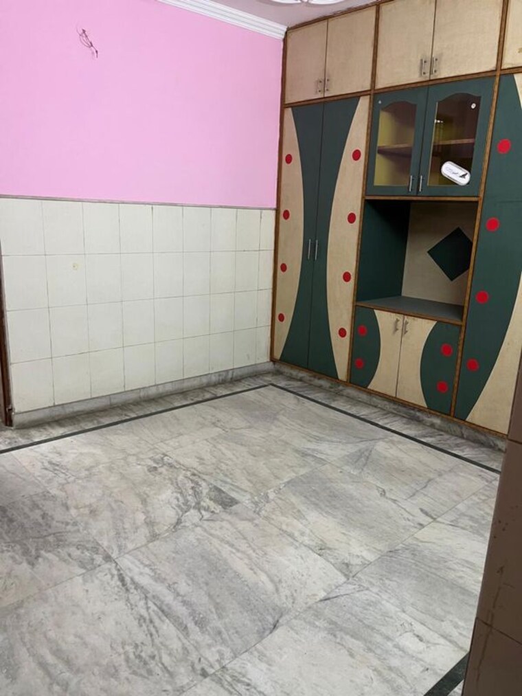 Room, ansal-plaza-sector-23 2 Bedroom 260 Sq.Ft. Builder Floor In Sector 23 Gurgaon 10600726