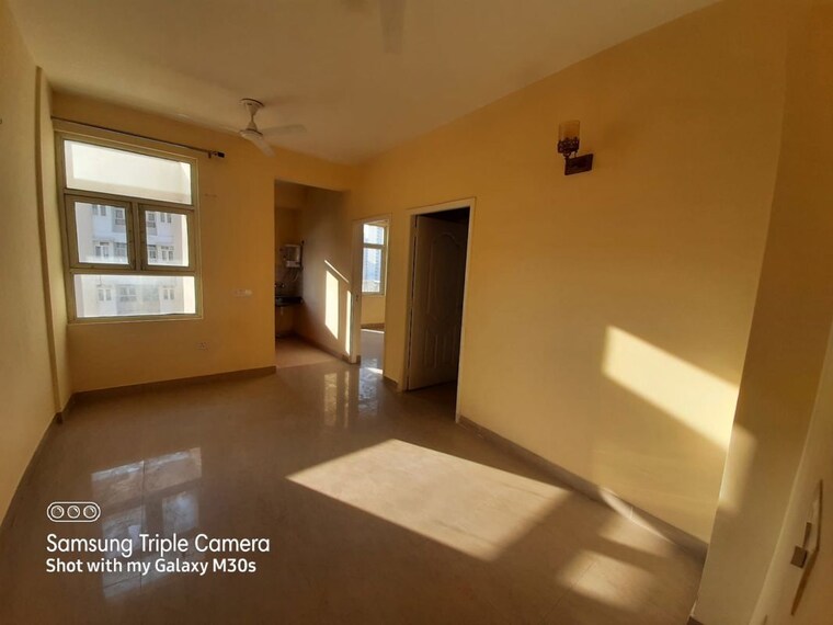Living Room, shree-vardhman-mantra 2 Bedroom 800 Sq.Ft. Apartment In Sector 67 Gurgaon 10600735