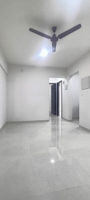 Room in 2 BHK Apartment at Kolte Patil Alora, Santacruz East – for Rent