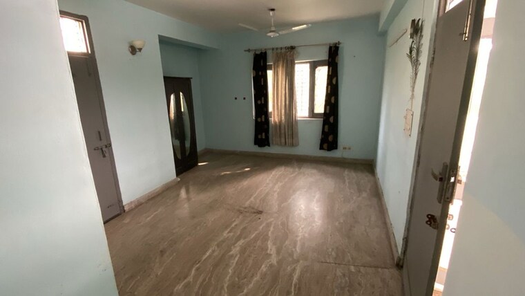 Room, sector 30 1 RK 460 Sq.Ft. Villa In Sector 30 Noida 10600749