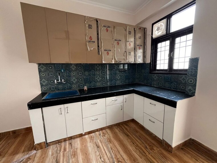 Kitchen, saket 1 Bedroom 600 Sq.Ft. Apartment In Saket Delhi 10600747