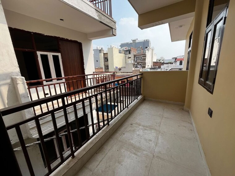 Balcony, saket 1 Bedroom 600 Sq.Ft. Apartment In Saket Delhi 10600747