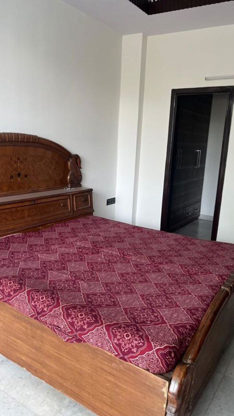 Bedroom, palam-vihar-residents-association 2 Bedroom 250 Sq.Yd. Builder Floor In Palam Vihar Gurgaon 10600769