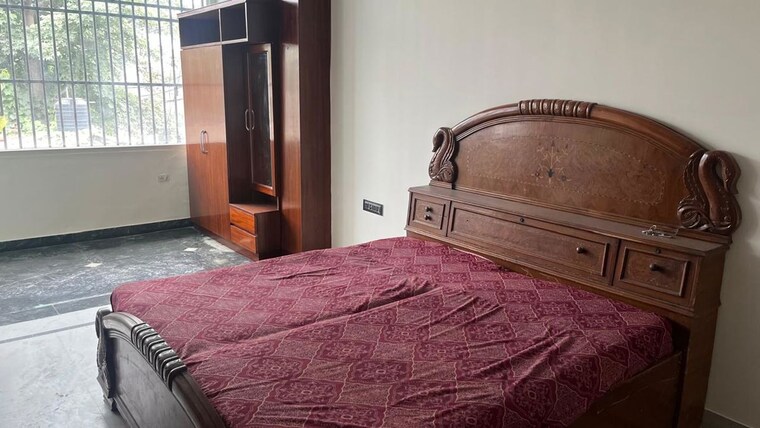 Bedroom, palam-vihar-residents-association 2 Bedroom 250 Sq.Yd. Builder Floor In Palam Vihar Gurgaon 10600769