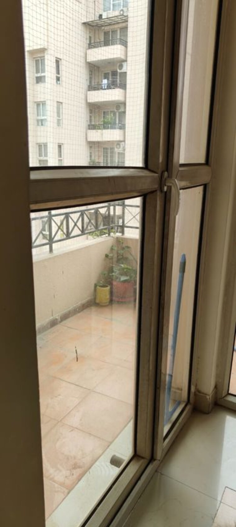 Balcony, orchid-petals 3 Bedroom 1805 Sq.Ft. Apartment In Sector 49 Gurgaon 10600775