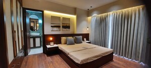 Bedroom in 5 BHK Apartment at Shelton Elite, Vile Parle West – for Sale