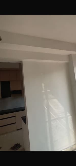 Furnished Amenities in 4 BHK Apartment at Rishita Manhattan, Gomti Nagar – for Rent