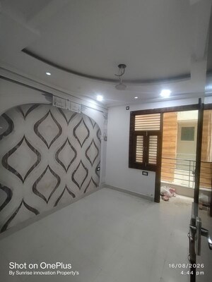 Bedroom in 2 BHK Builder Floor at Dwarka Mor – for Rent