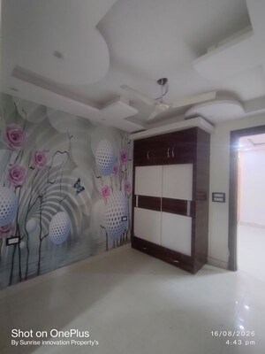 Master Bedroom in 2 BHK Builder Floor at Dwarka Mor – for Rent