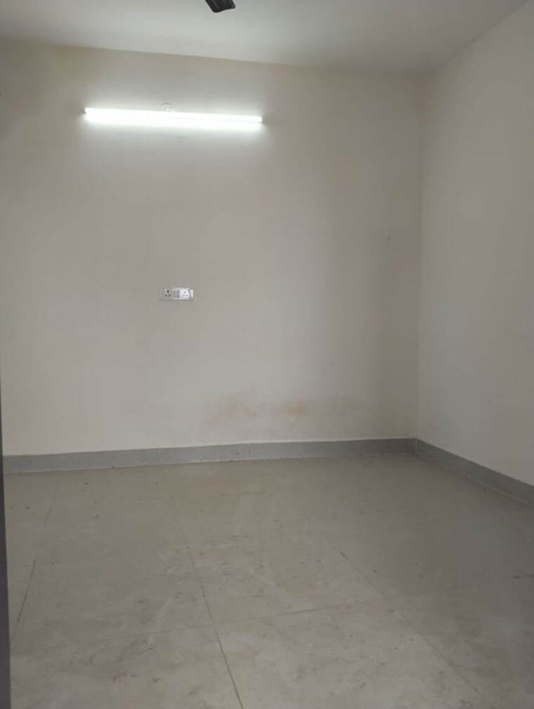 Room, neb sarai 2 Bedroom 850 Sq.Ft. Builder Floor In Neb Sarai Delhi 10600770
