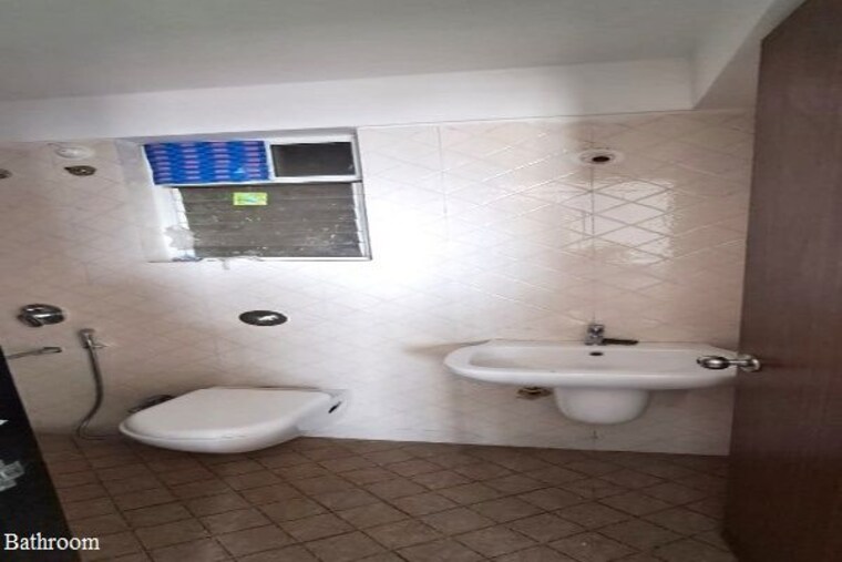 Bathroom, wadgaon sheri 1 RK 380 Sq.Ft. Independent House In Wadgaon Sheri Pune 10600418