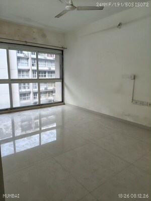 Room in 2 BHK Apartment at Godrej Central, Chembur – for Rent