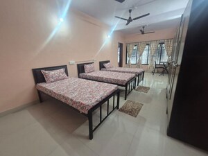 Bedroom in  Pg at Sanpada – for Rent