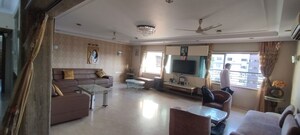 5 BHK Apartment For Sale in Piplod