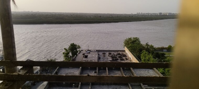 Exterior View, piplod 5 Bedroom 5800 Sq.Ft. Apartment In Piplod Surat 10480001