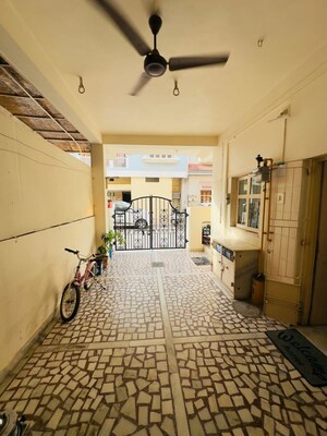 Parking in 4 BHK Independent House at Vejalpur – for Sale