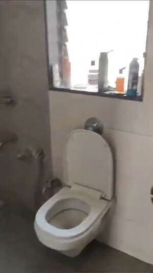 Bathroom in 1 BHK Apartment at Andheri West – for Rent