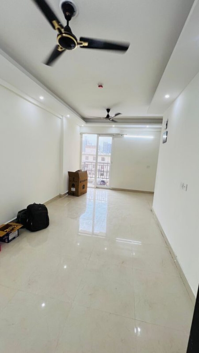 Living Room, signature-global-prime 2 Bedroom 800 Sq.Ft. Apartment In Sector 63a Gurgaon 10600897