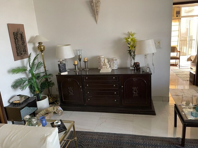 Living Room, dlf-regency-park-i 2 Bedroom 1200 Sq.Ft. Apartment In Dlf Phase iv Gurgaon 10600911
