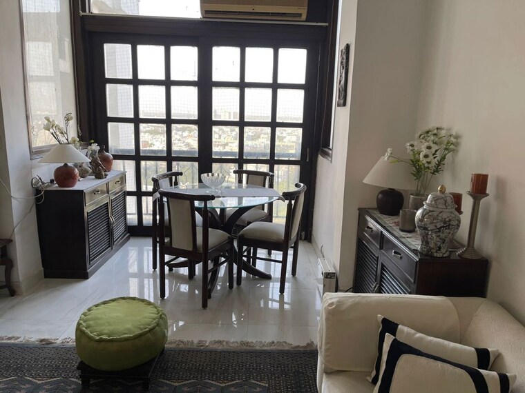 Living Room, dlf-regency-park-i 2 Bedroom 1200 Sq.Ft. Apartment In Dlf Phase iv Gurgaon 10600911