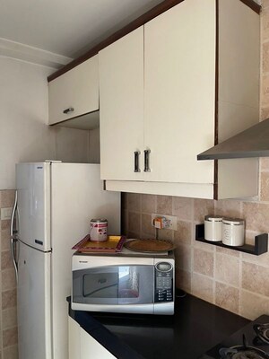 Kitchen in 2 BHK Apartment at DLF Regency Park I, Dlf Phase iv – for Rent
