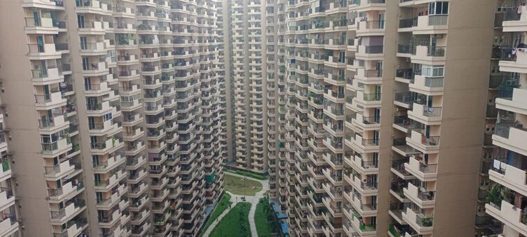 Exterior View, gaur-city-2-14th-avenue 3 Bedroom 1175 Sq.Ft. Apartment In Sector 16c Greater Noida Greater Noida 10596261