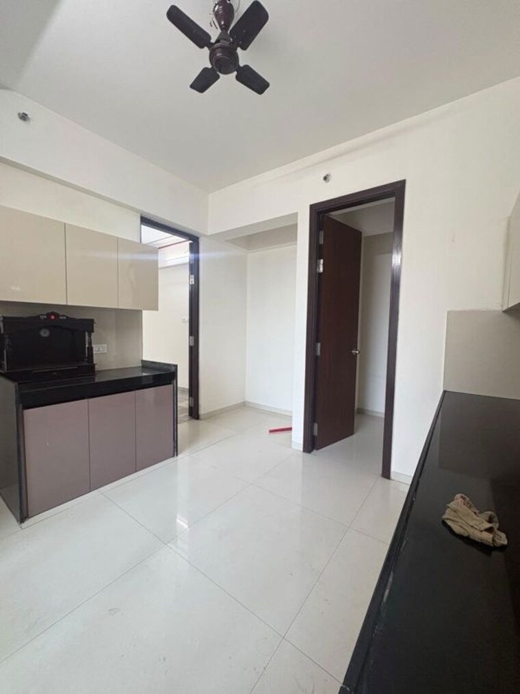 undefined, lodha-high-end 3.5 Bedroom 1500 Sq.Ft. Apartment In Kapur Bawdi Thane 10600916