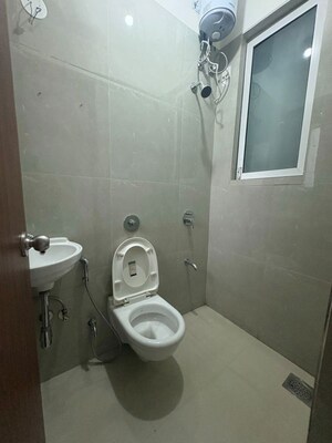 Bathroom in 3.5 BHK Apartment at Lodha High End, Kapur Bawdi – for Rent