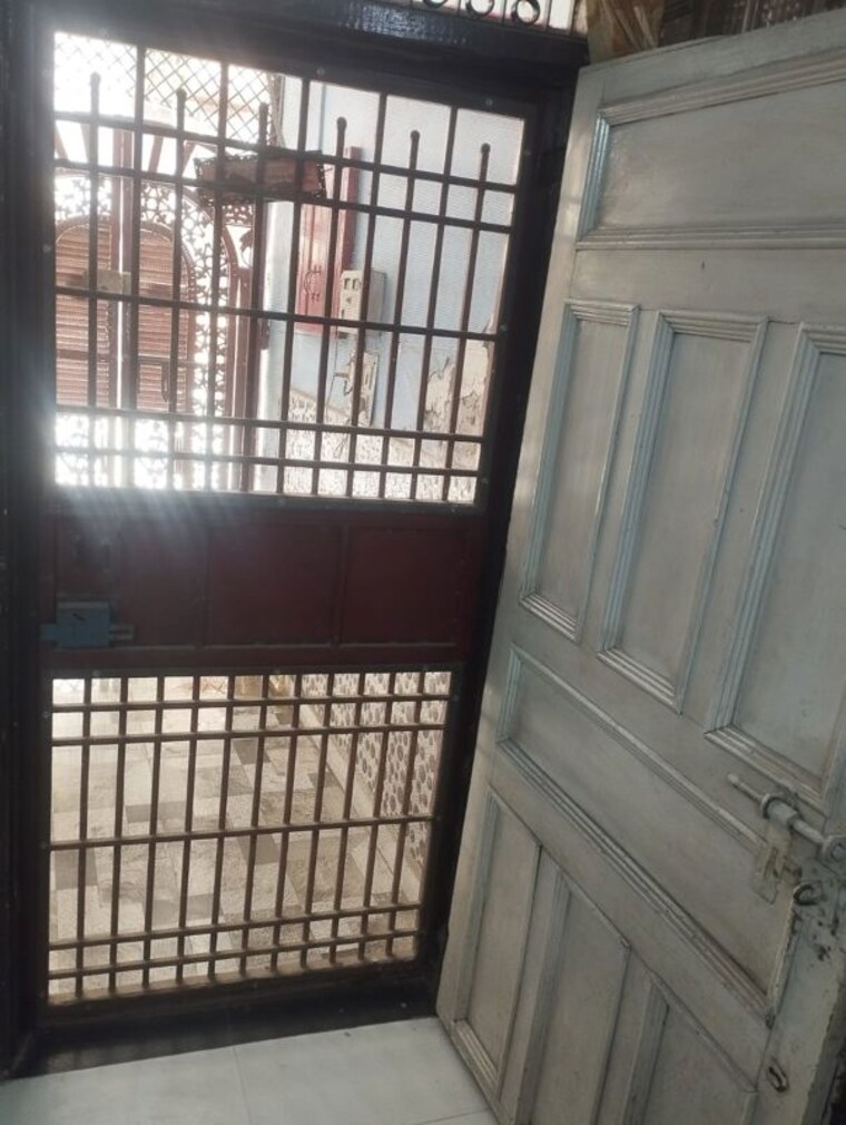 undefined, dwarka mor 2 Bedroom 810 Sq.Ft. Independent House In Dwarka Mor Delhi 10581106
