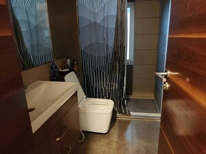 Team Area in 3.5 BHK Apartment at Konark Vista, Magarpatta City – for Sale
