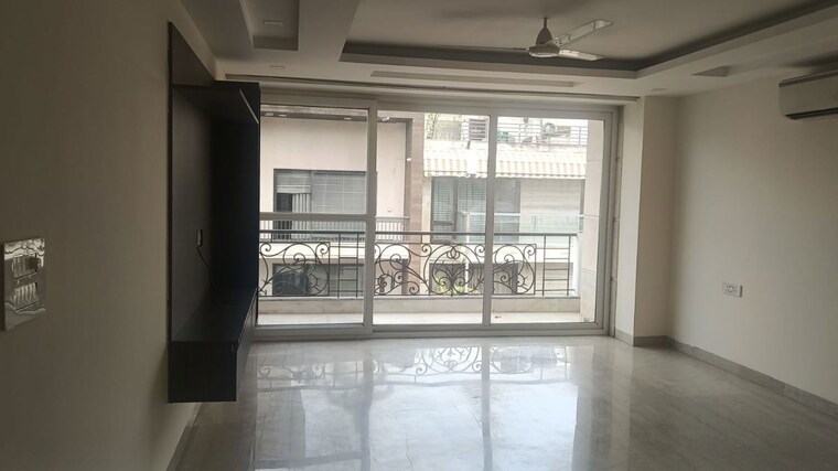 Kitchen, south extension ii 3 Bedroom 1600 Sq.Ft. Builder Floor In South Extension ii Delhi 10600927