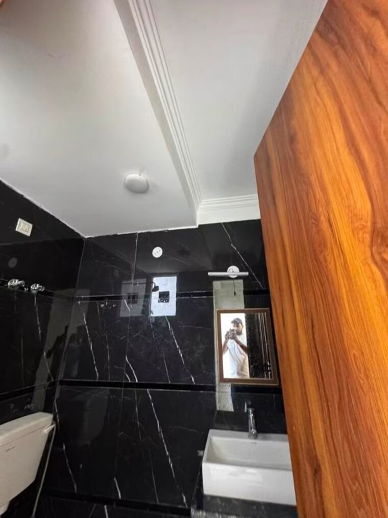 Team Area, chattarpur 2 Bedroom 1000 Sq.Ft. Apartment In Chattarpur Delhi 10600933
