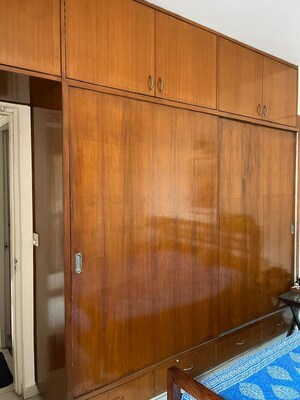 Furnished Amenities in 2 BHK Apartment at DLF The Princeton Estate, Dlf Phase V – for Rent