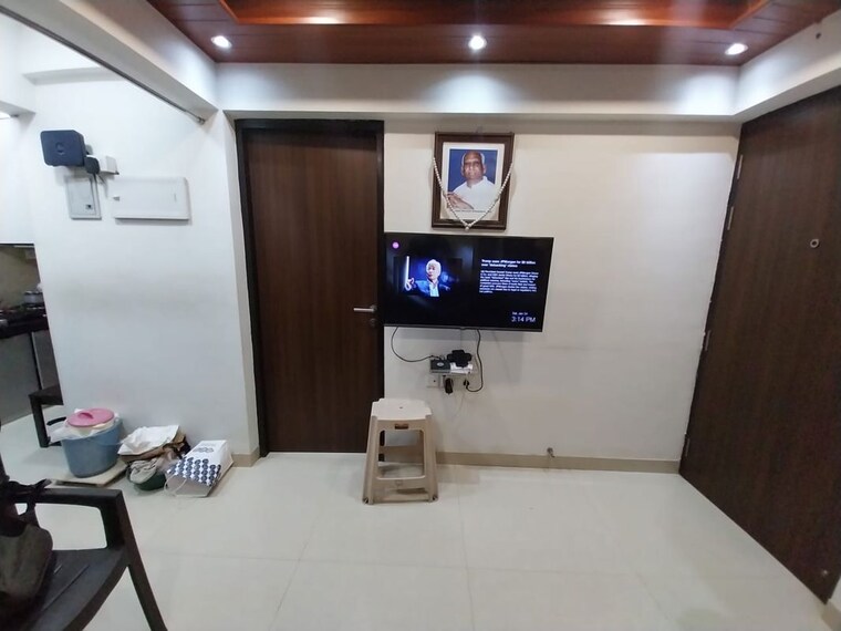 Room, hubtown-harmony 2 Bedroom 425 Sq.Ft. Apartment In Matunga Mumbai 10600936