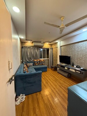 2 BHK Apartment For Rent in Shapoorji Pallonji BKC 28, Bandra East