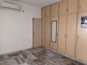 Room in 3 BHK Apartment at Jyoti Banjara, Banjara Hills – for Rent