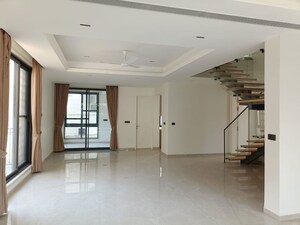 4 BHK Builder Floor For Rent in Ulsoor Lake