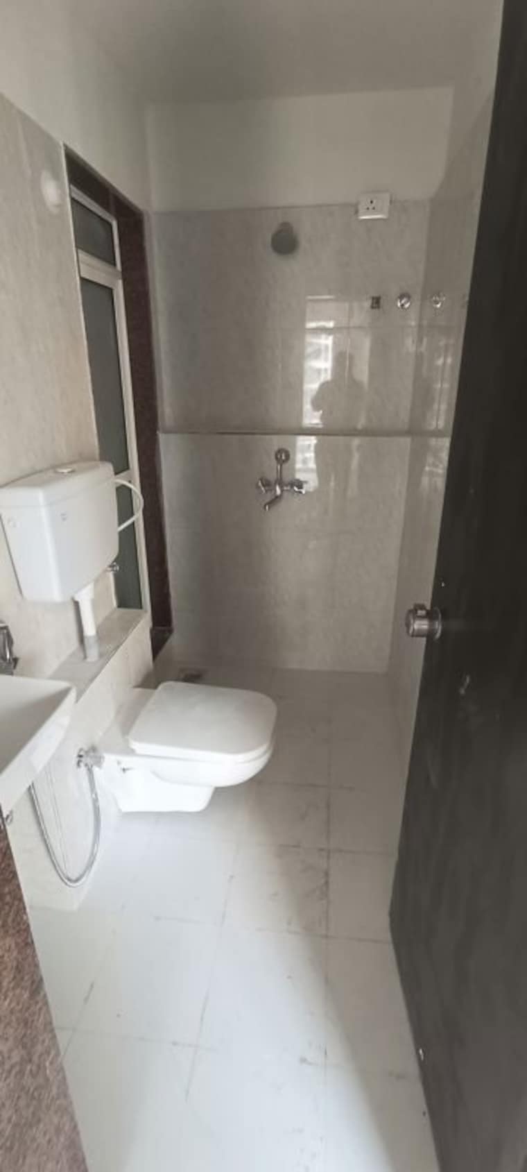 Bathroom, puraniks-stella-grand-central 2 Bedroom 632 Sq.Ft. Apartment In Vartak Nagar Thane 10601115