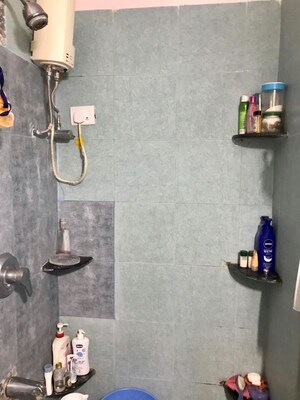 Furnished Amenities in 3 BHK Apartment at RNA NG Suncity Phase III, Kandivali East – for Rent