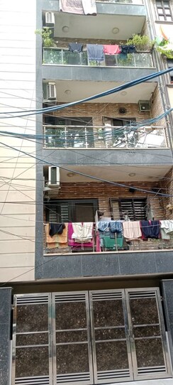 2 BHK + Store Room Builder Floor For Sale in Naraina