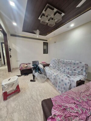 Team Area in 3 BHK Builder Floor at Greater Kailash I – for Rent