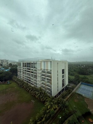 2.5 BHK Apartment – Exterior View View at Oberoi Realty Woods, Goregaon East - for Sale