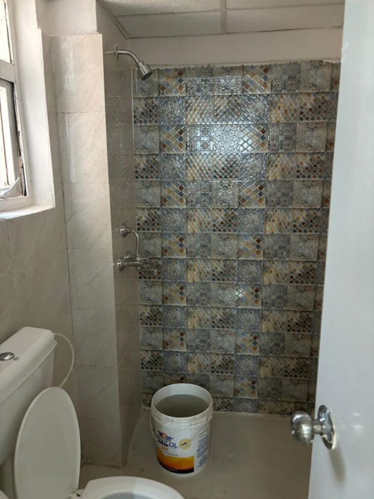 Bathroom, signature-global-the-millennia 2.5 Bedroom 850 Sq.Ft. Apartment In Sector 37d Gurgaon 10601193
